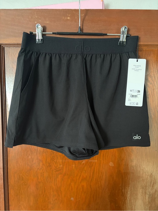 ALO Yoga Pants - ALO Yoga Women's Black Athletic Shorts